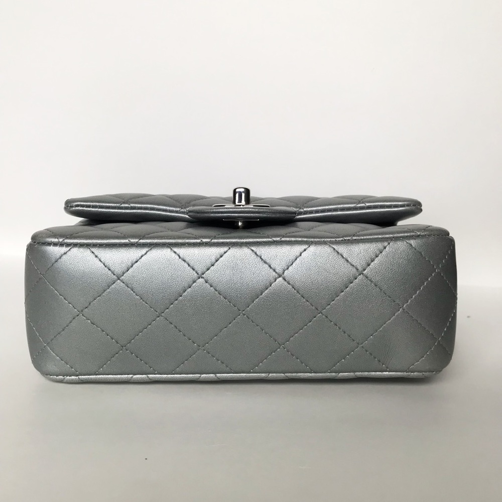 ❌SOLD❌ Chanel Mini Rectangular Flap Bag - Picture 6 of 8